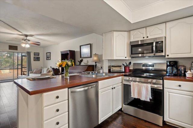 2901 Dove Haven Court 201-A, Charleston, SC 29414