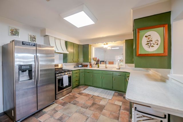 206 Coulon Rd, Thibodaux, LA 70301