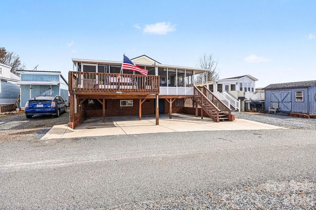 109 Scenic View Drive, New London, NC 28127