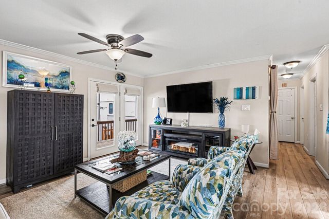 109 Scenic View Drive, New London, NC 28127