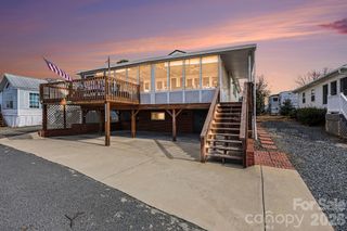 109 Scenic View Drive, New London, NC 28127