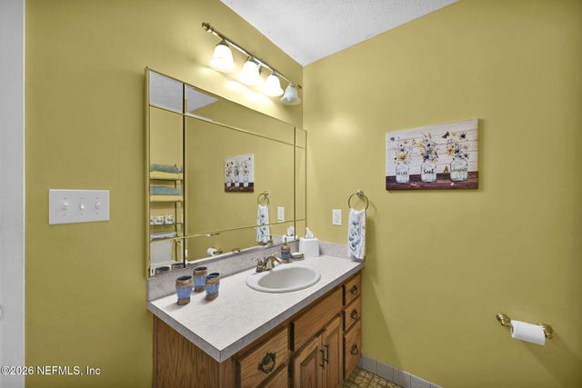 11342 HOLTON Lane, Jacksonville, FL 32219