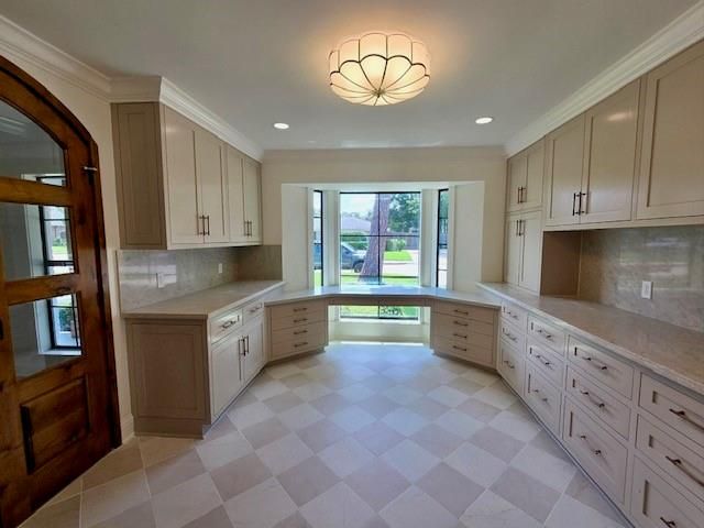 1911 Briarmead Drive, Houston, TX 77057