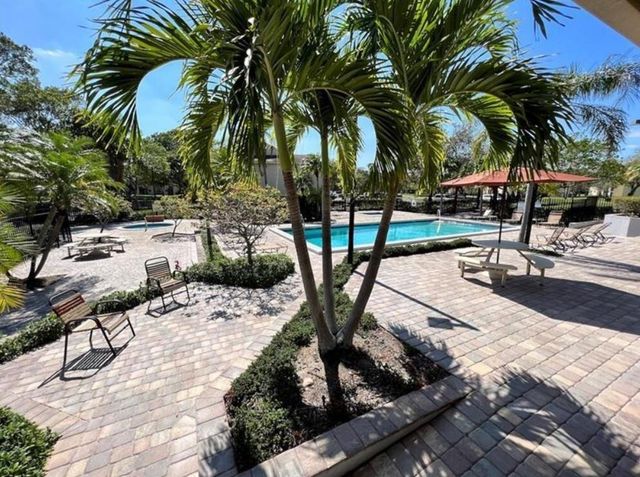 631 Cypress Lake Boulevard D17, Deerfield Beach, FL 33064