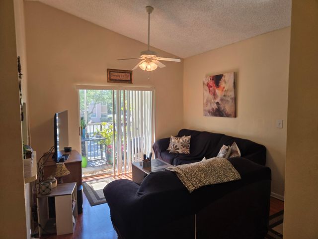 631 Cypress Lake Boulevard D17, Deerfield Beach, FL 33064