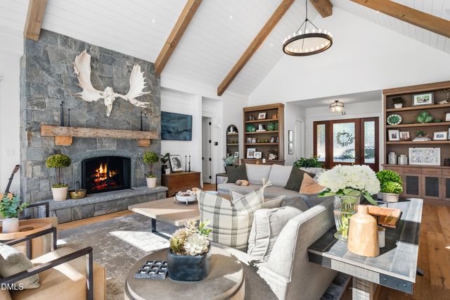 7610 Hazelhurst Circle, Apex, NC 27502