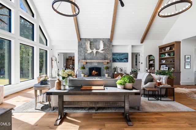 7610 Hazelhurst Circle, Apex, NC 27502