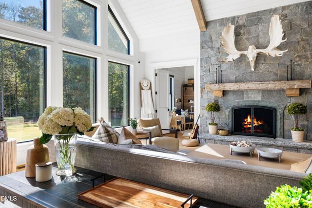 7610 Hazelhurst Circle, Apex, NC 27502