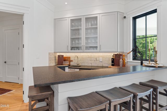 7610 Hazelhurst Circle, Apex, NC 27502