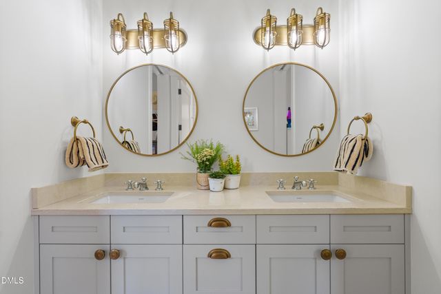 7610 Hazelhurst Circle, Apex, NC 27502