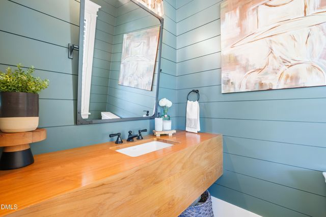 7610 Hazelhurst Circle, Apex, NC 27502