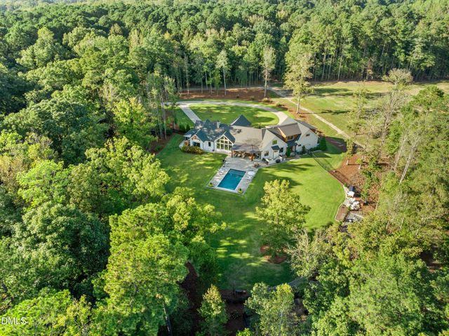 7610 Hazelhurst Circle, Apex, NC 27502