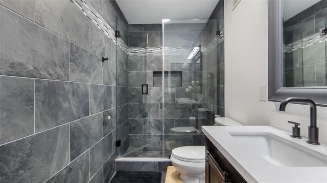 8532 W Southgate Shores Cir 8532, Tamarac, FL 33321