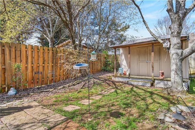 111 Foxglove Drive, Mooresville, NC 28115