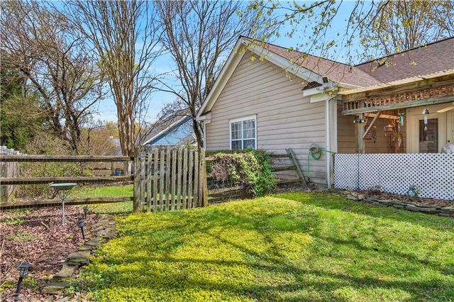 111 Foxglove Drive, Mooresville, NC 28115