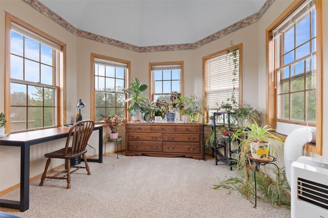 2400 Ridgetop Circle, Ames, IA 50014