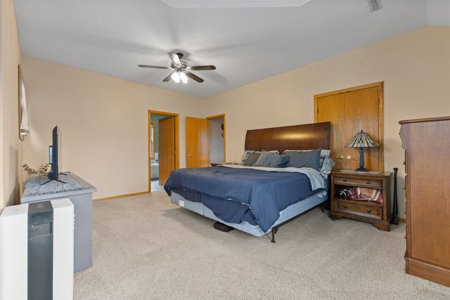 2400 Ridgetop Circle, Ames, IA 50014
