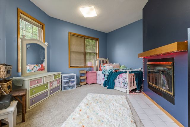 2400 Ridgetop Circle, Ames, IA 50014