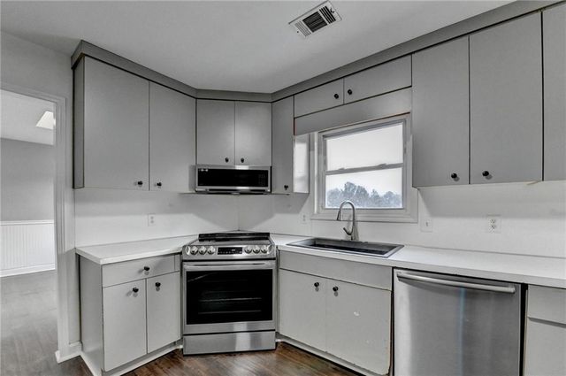 9235 Old Federal Road, Ball Ground, GA 30107