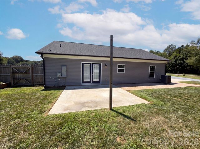 7825 Medlin Road, Monroe, NC 28112