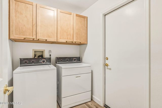 64345 E Round Robin Lane, Tucson, AZ 85739