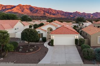 64345 E Round Robin Lane, Tucson, AZ 85739