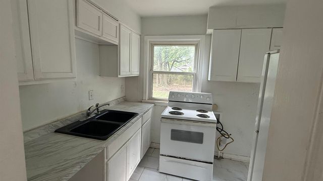 906 WRENWOOD ST, Memphis, TN 38122