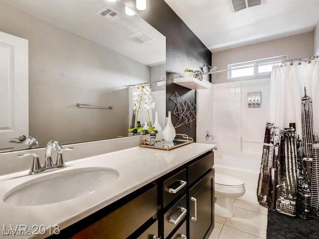 8574 Bobcat Valley Drive, Las Vegas, NV 89148