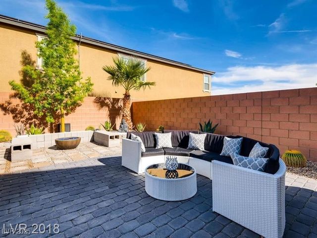 8574 Bobcat Valley Drive, Las Vegas, NV 89148