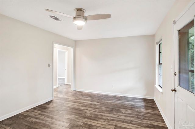 1382 Fairchild St A, Pensacola, FL 32504