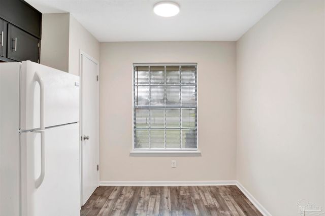 1382 Fairchild St A, Pensacola, FL 32504