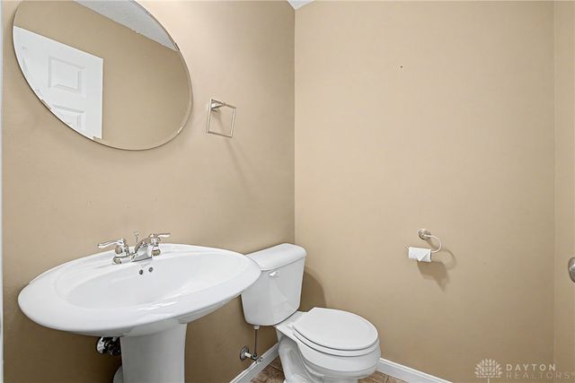 533 Lake Front Drive, Lebanon, OH 45036