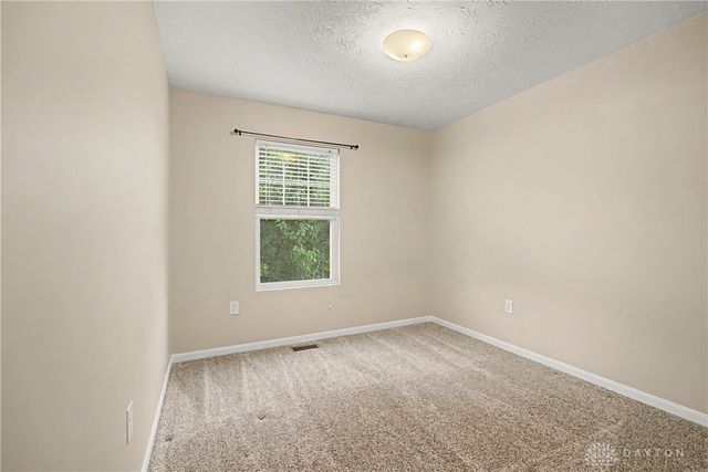 533 Lake Front Drive, Lebanon, OH 45036