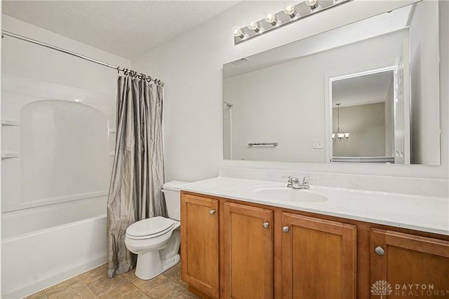533 Lake Front Drive, Lebanon, OH 45036