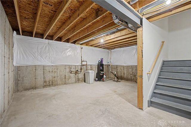 533 Lake Front Drive, Lebanon, OH 45036