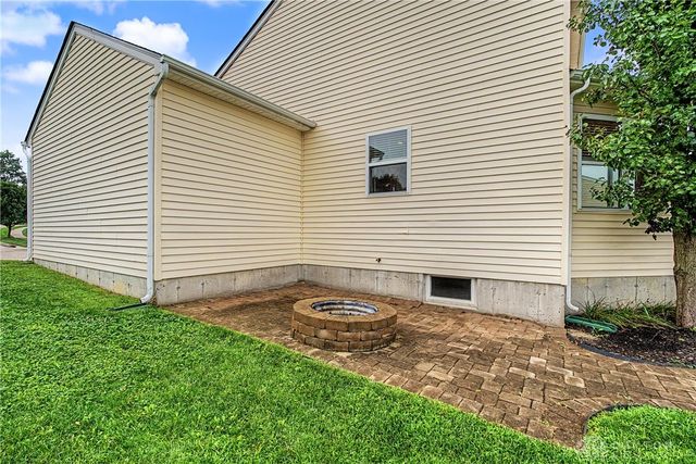 533 Lake Front Drive, Lebanon, OH 45036