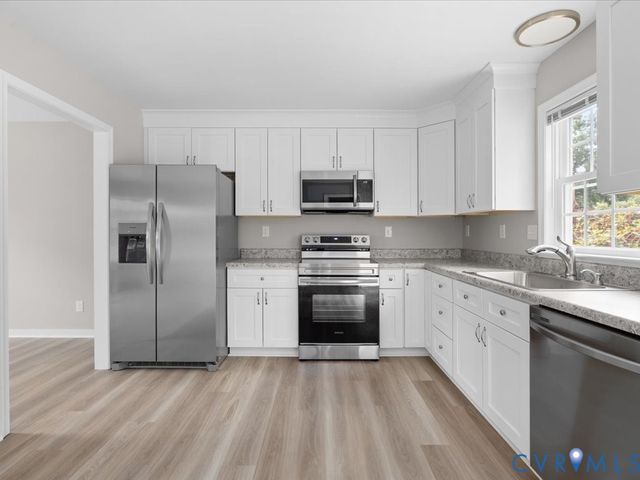3313 New Found Ln, Chester, VA 23831