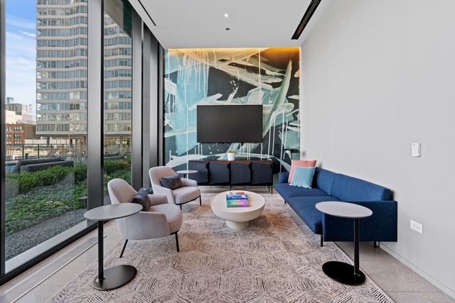 234 W Polk Street 2310, Chicago, IL 60607