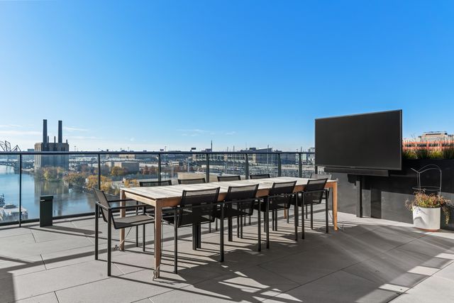 234 W Polk Street 2310, Chicago, IL 60607