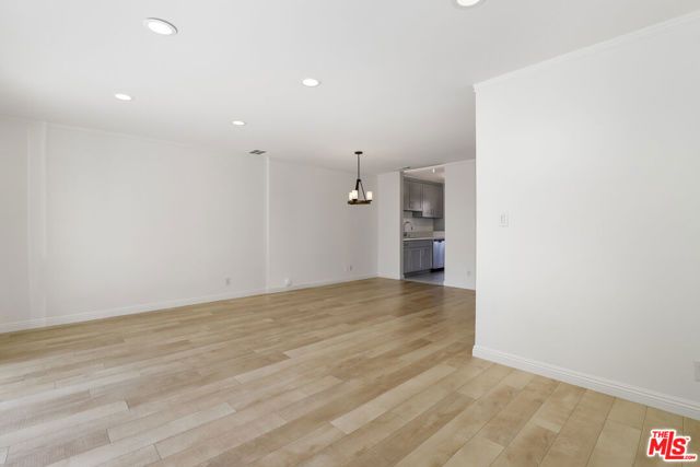 11311 Tampa Avenue 30, Porter Ranch (los Angeles), CA 91326