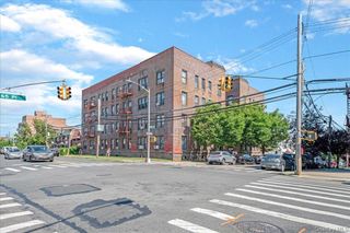 39-82 65th Place 4F, Woodside, NY 11377
