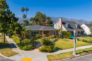 2145 Las Lunas Street, Pasadena, CA 91107