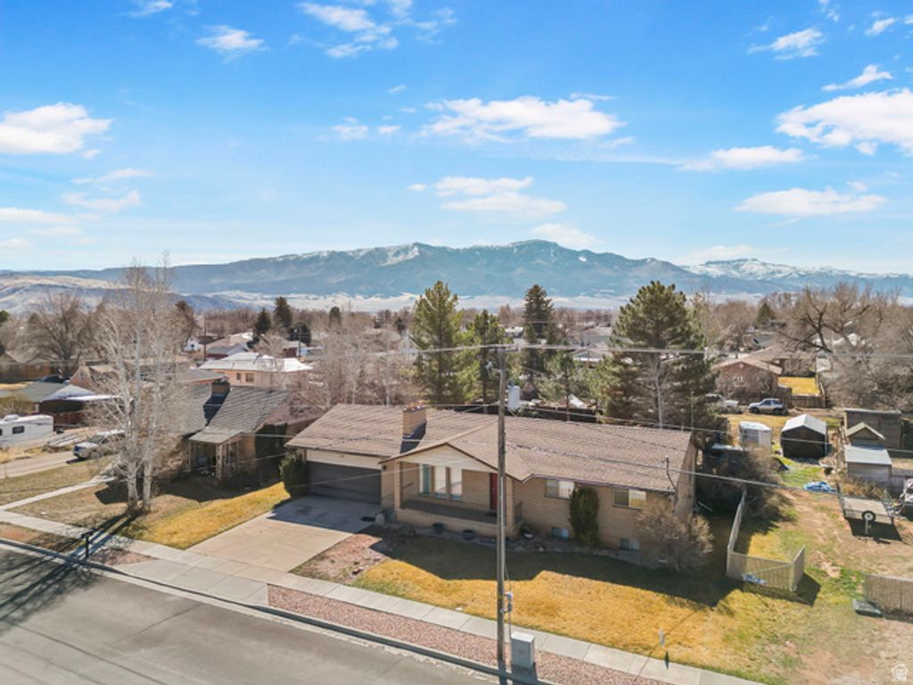 Image 33 of property listing at 375 W 100 N, Richfield, UT 84701