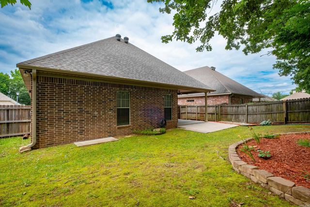 5 Longleaf Cove, Little Rock, AR 72223
