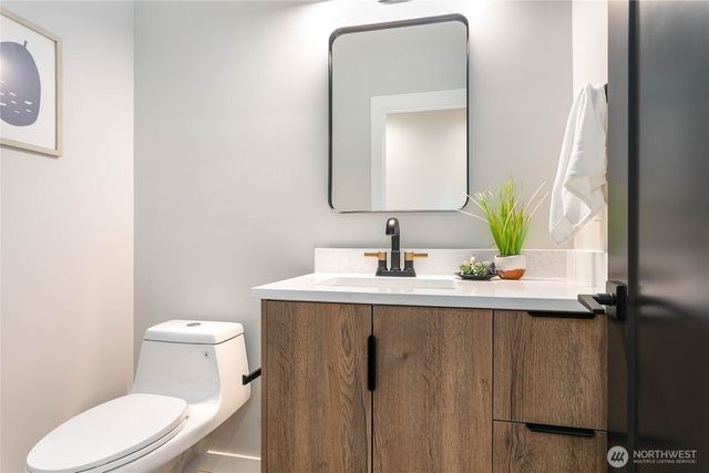 8 Valley View Circle, Bellingham, WA 98229