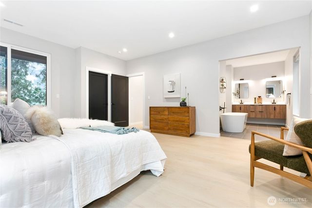 8 Valley View Circle, Bellingham, WA 98229