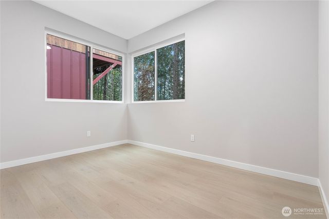 8 Valley View Circle, Bellingham, WA 98229