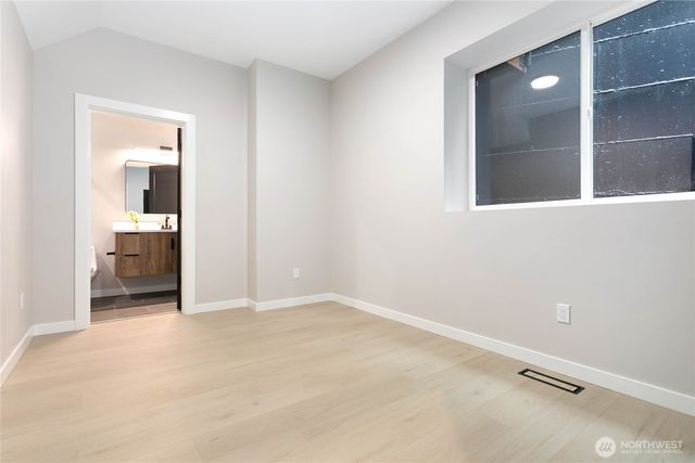 8 Valley View Circle, Bellingham, WA 98229