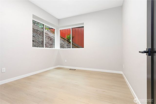 8 Valley View Circle, Bellingham, WA 98229