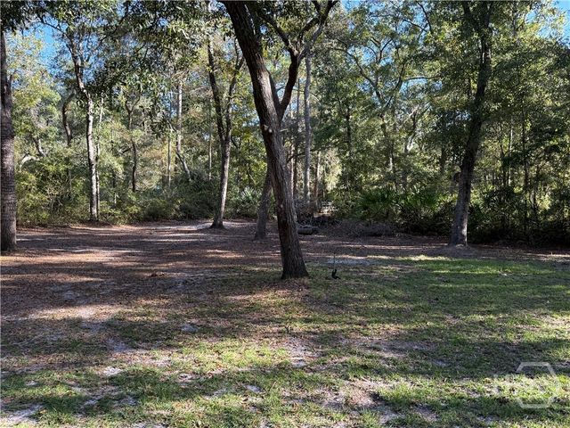 105 Shad Road, Bloomingdale, GA 31302